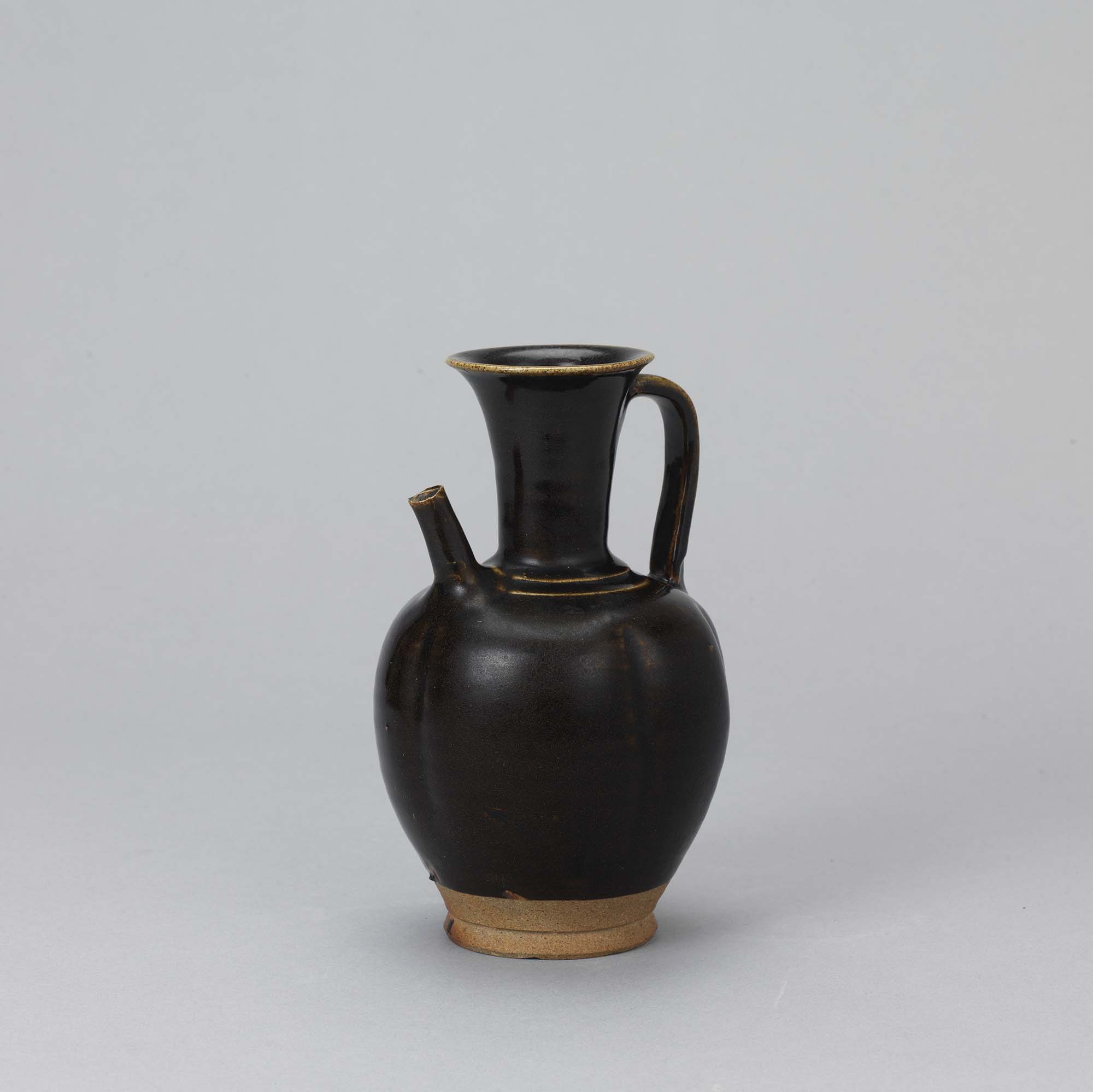 宋時代　贛州窯黑陶大壺 黑陶大瓶 李朝15世紀　高麗　黒陶大壺(B-52) 激安買取相場 宋時代 贛州窯黑陶大壺 黑陶大瓶 李朝15世紀 高麗 黒陶大